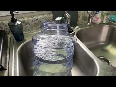 PetFusion H2O Gravity Pet Water Dispenser. Durable 2.5 Gallon Waterer Feeder. Automatic Station for Cats & Small, Medium, Large Dogs, Transparent